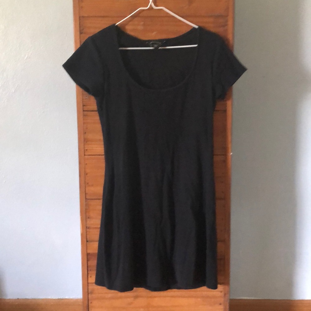 Black dress small